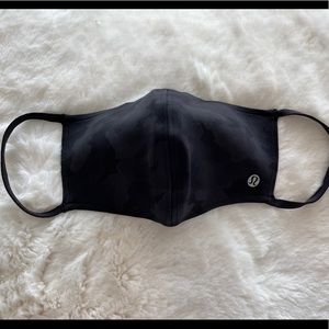 Lululemon face mask